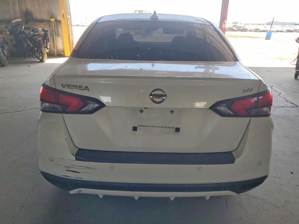 2021 NISSAN VERSA SV 6