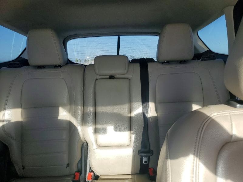 2019 FORD ESCAPE SEL 10