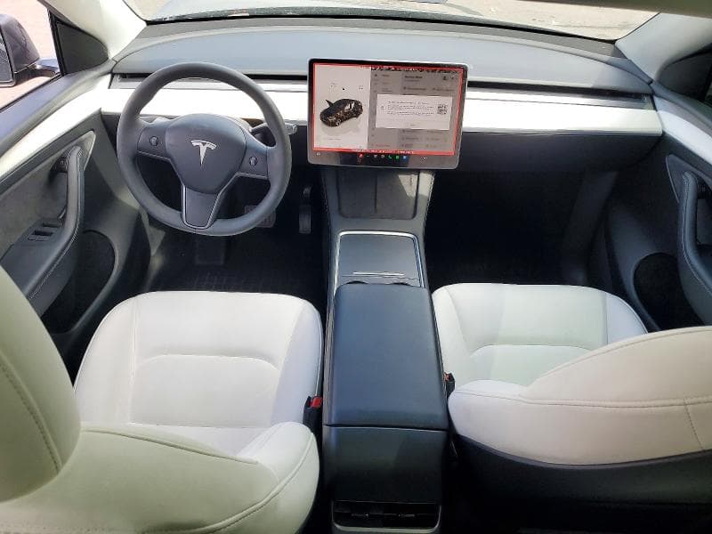 2023 TESLA MODEL Y 8