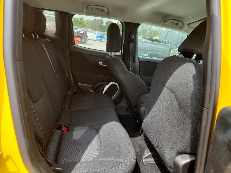 2019 JEEP RENEGADE SPORT 10
