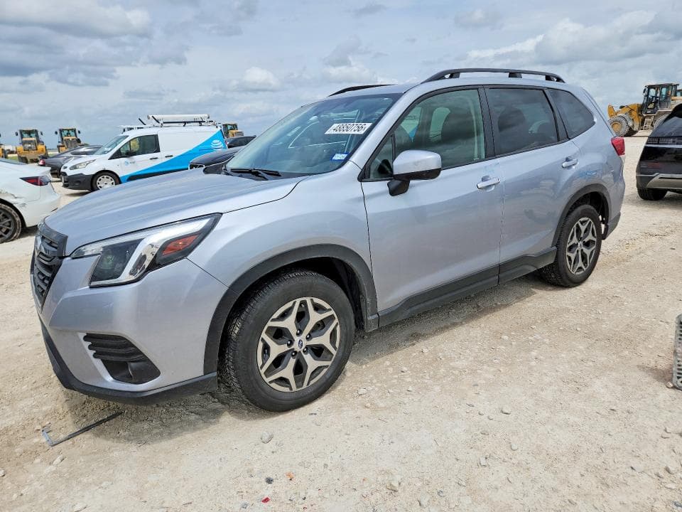 2024 SUBARU FORESTER