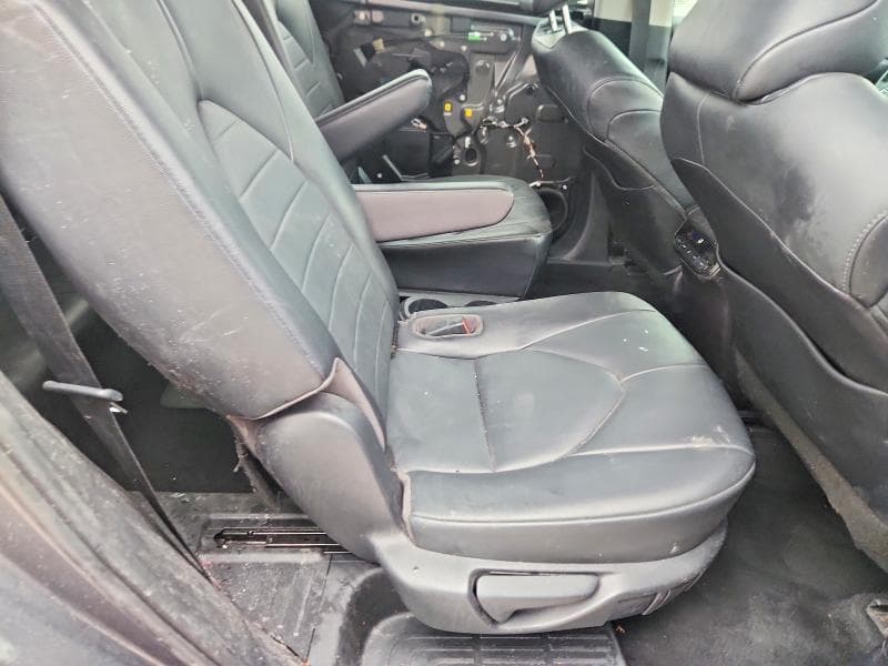 2021 TOYOTA HIGHLANDER XLE 11