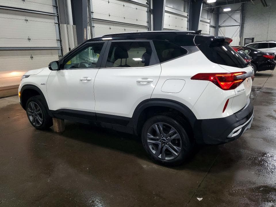 2023 KIA SELTOS S 2