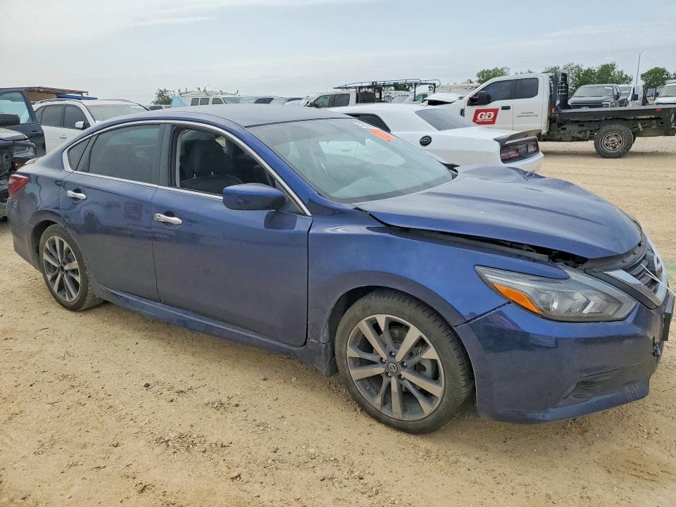 2017 NISSAN ALTIMA 2.5 SR 4