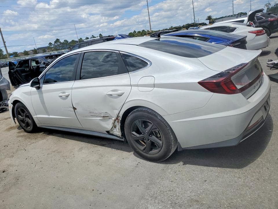 2020 HYUNDAI SONATA SE 2