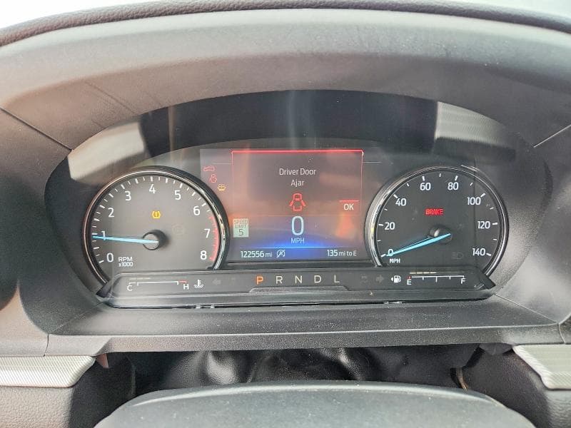 2021 FORD EXPLORER XLT 9