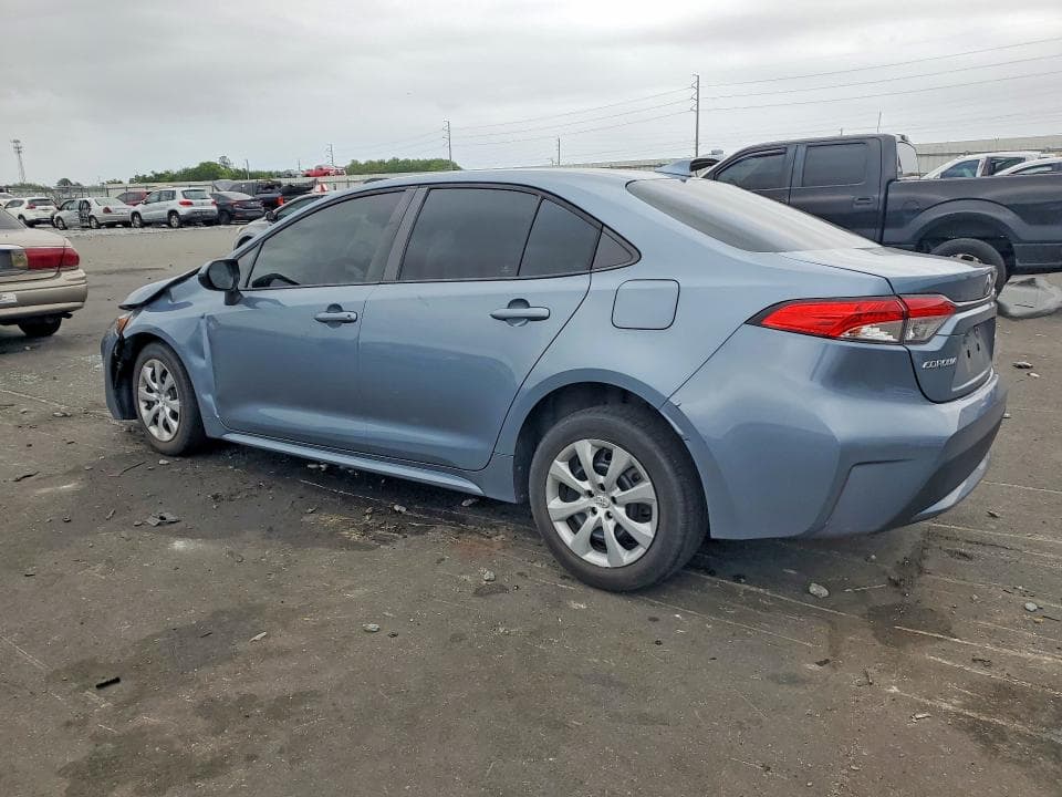 2022 TOYOTA COROLLA LE 2