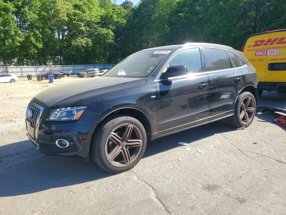 2010 AUDI Q5 - 1