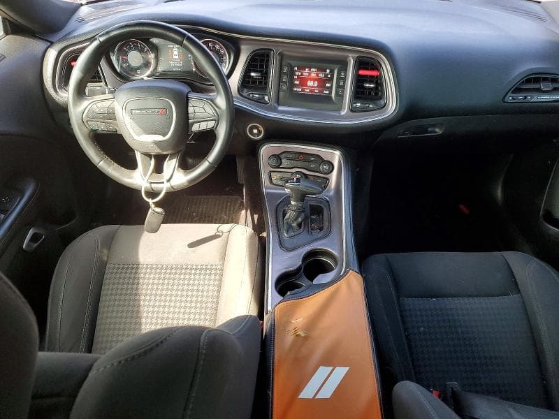 2017 DODGE CHALLENGER SXT 8