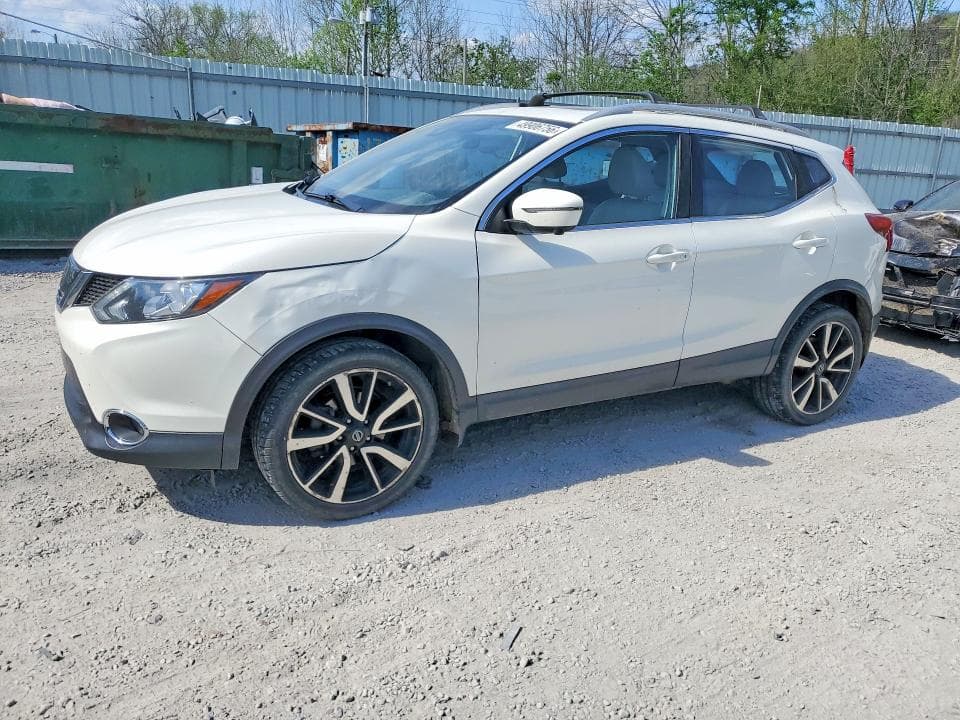 2018 NISSAN ROGUE - 1