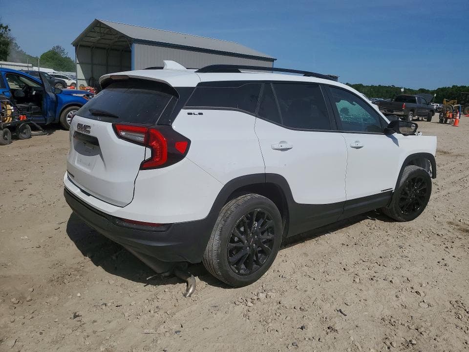 2023 GMC TERRAIN SLE 3