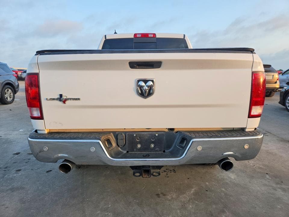 2019 RAM 1500 CLASSIC SLT 6