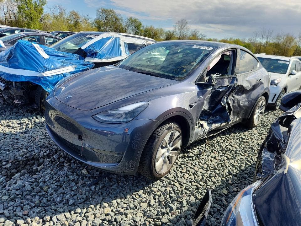 2023 TESLA MODEL Y