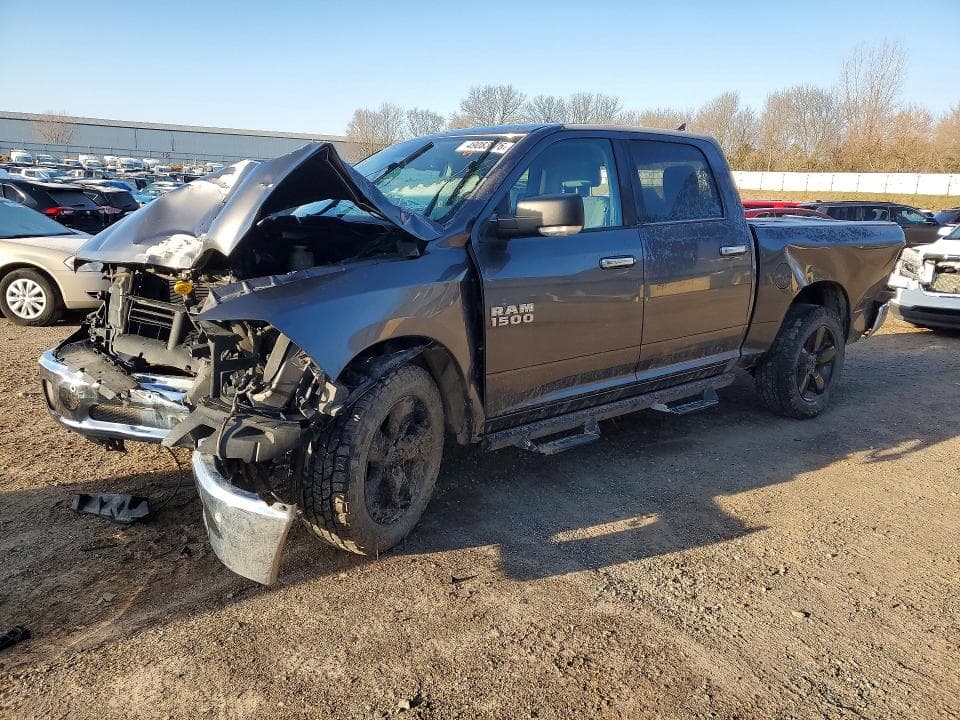 2017 RAM 1500 SLT - 1
