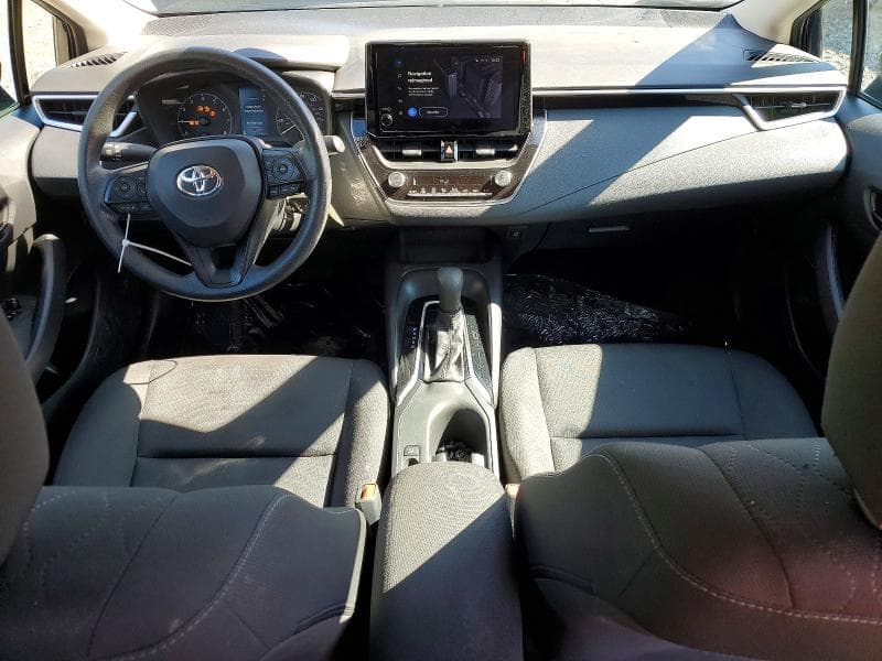 2023 TOYOTA COROLLA LE 8