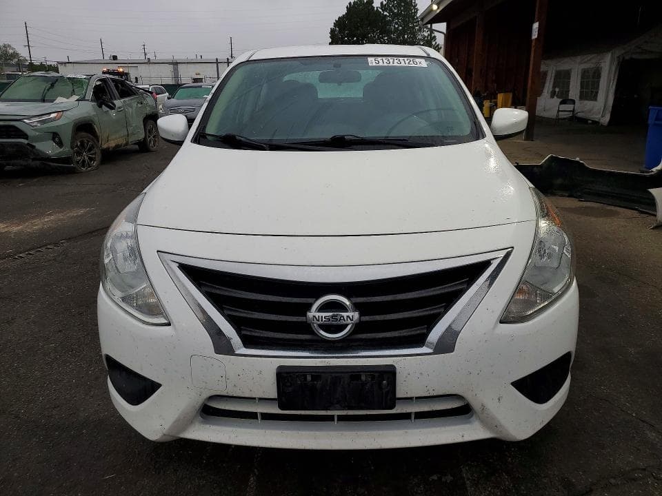 2017 NISSAN VERSA 1.6 SV 5