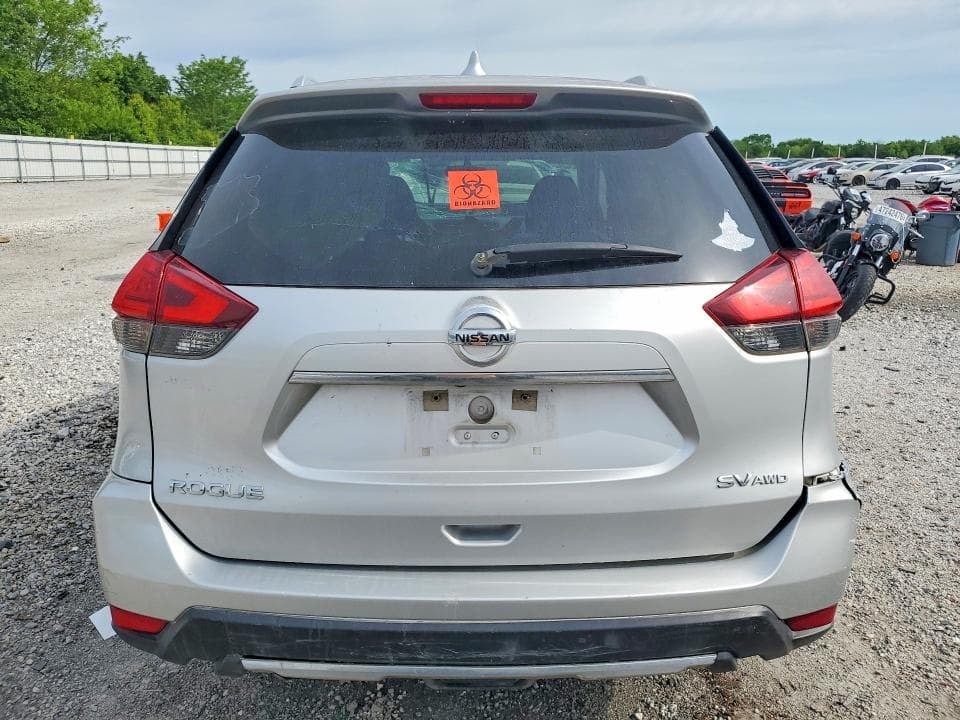 2017 NISSAN ROGUE SV 6