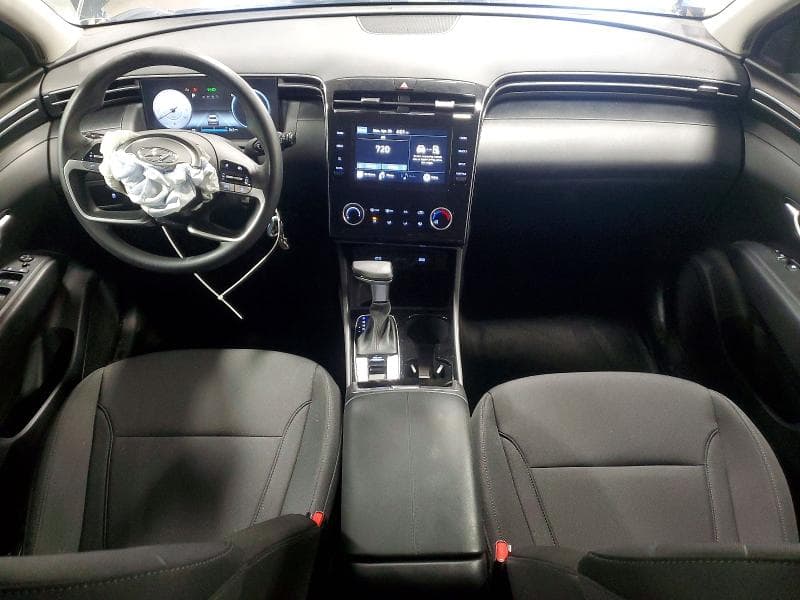 2024 HYUNDAI TUCSON SE 8