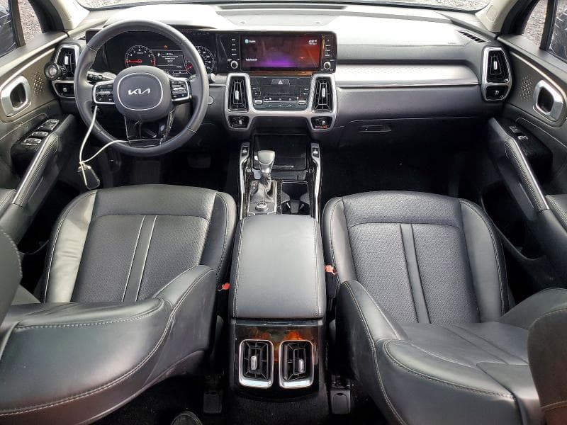 2022 KIA SORENTO SX 8