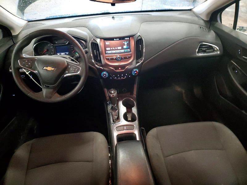 2017 CHEVROLET CRUZE LT 8
