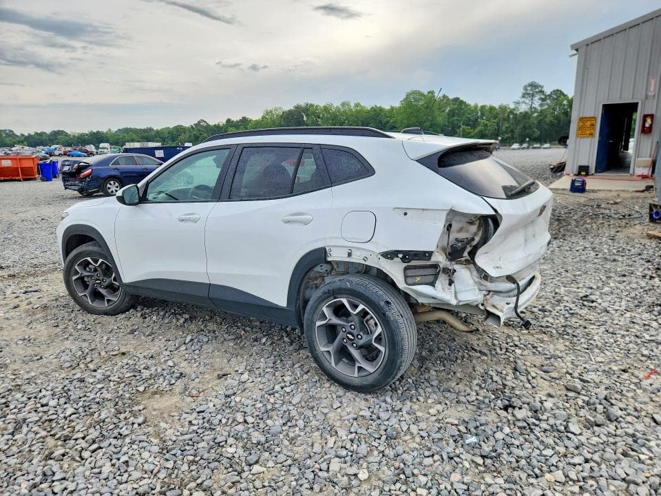 2024 CHEVROLET TRAX 1LT 2