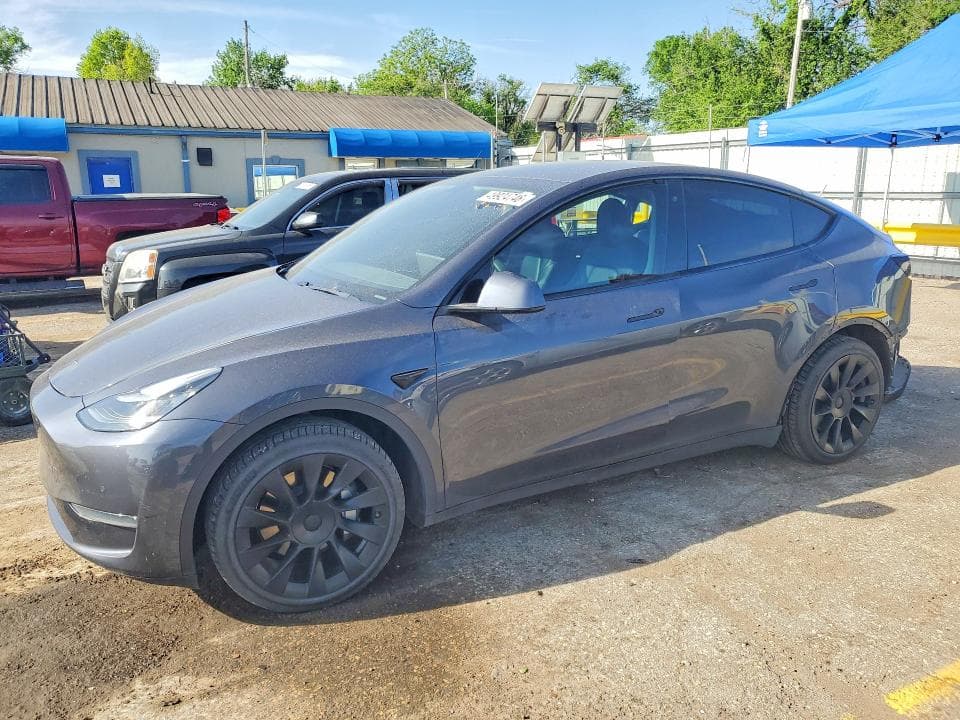 2020 TESLA MODEL Y - 1