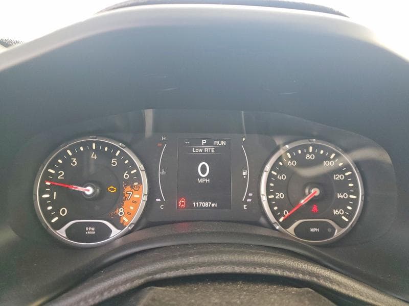 2018 JEEP RENEGADE LATITUDE 9