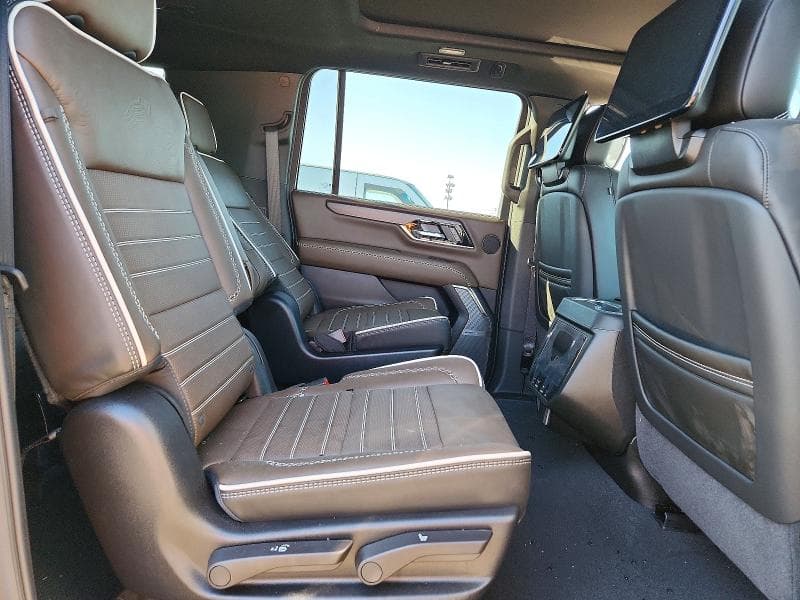 2026 GMC YUKON XL DENALI ULTIMATE 11