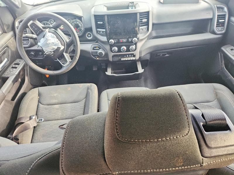 2025 RAM 1500 TRADESMAN 8