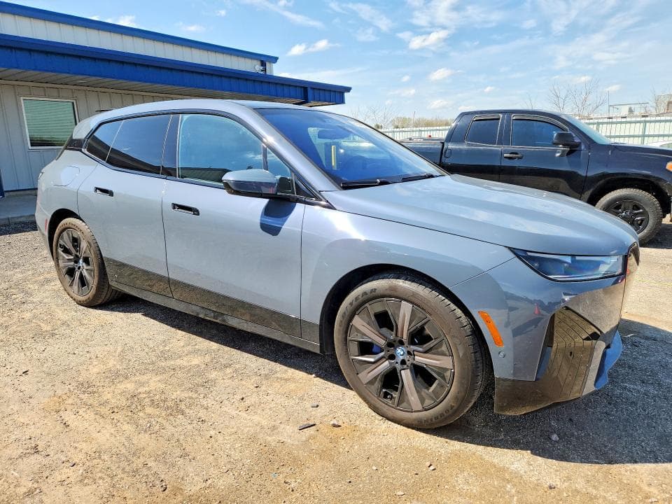 2023 BMW IX XDRIVE50 4