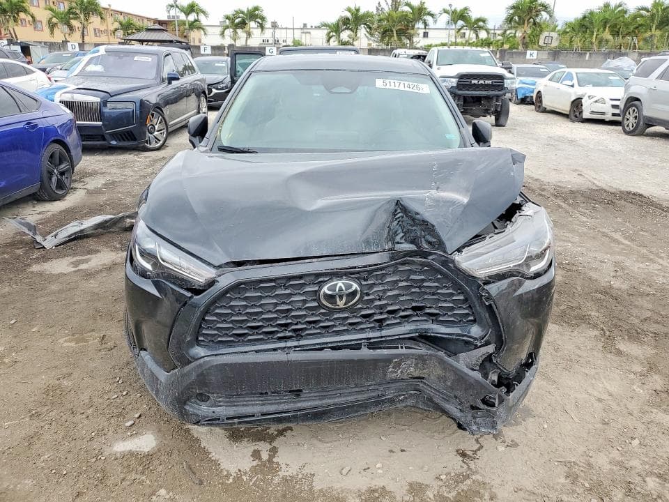 2025 TOYOTA COROLLA CROSS L 5
