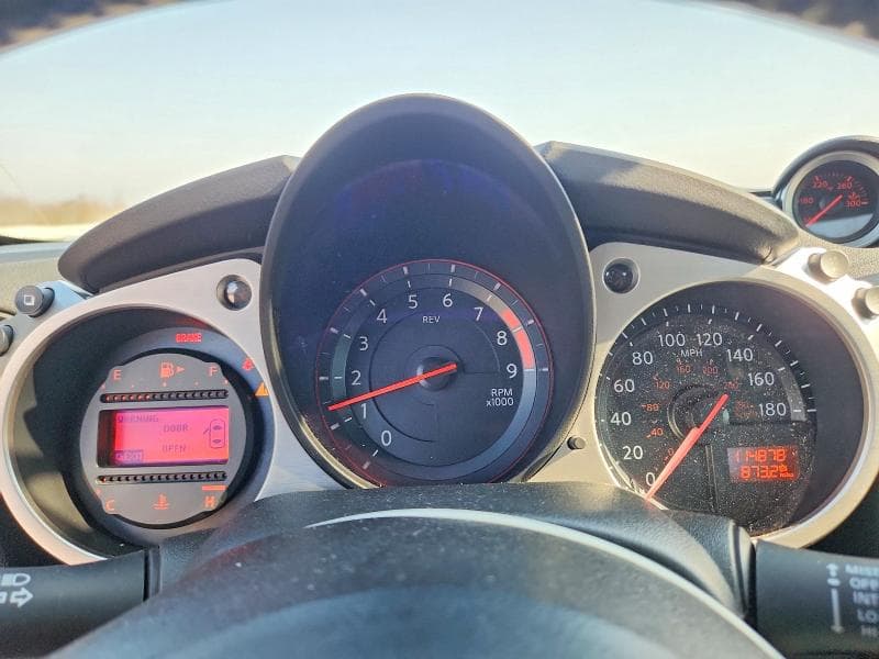 2017 NISSAN 370Z BASE 9