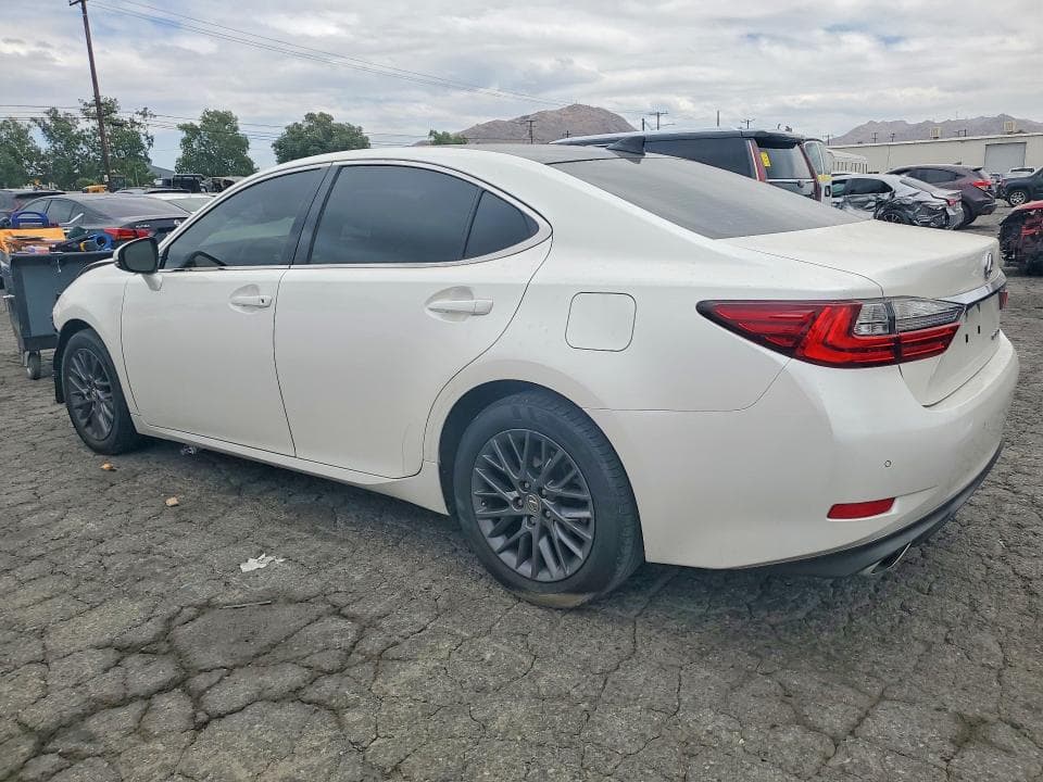 2018 LEXUS ES 350 2