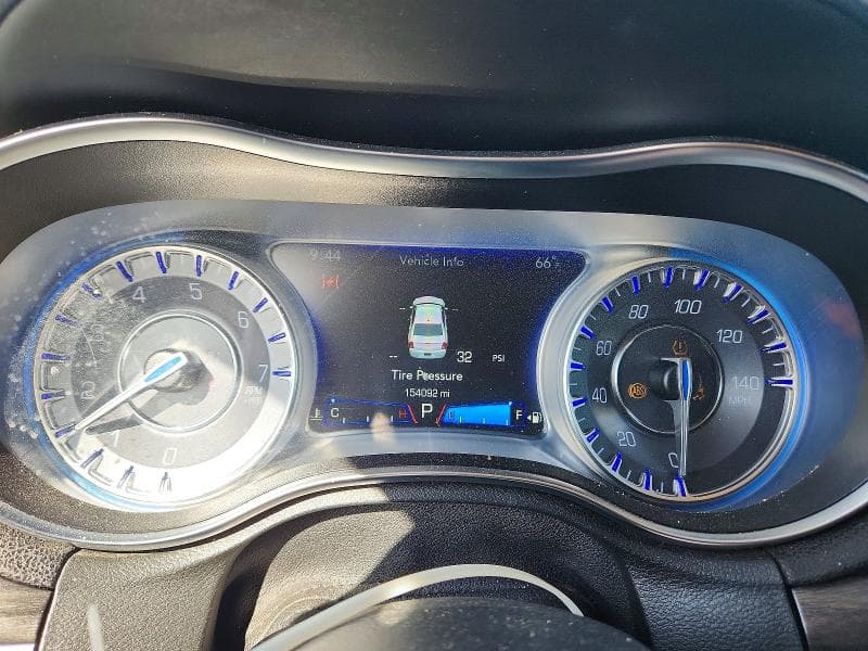 2018 CHRYSLER 300 TOURING 9