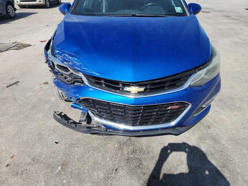 2017 CHEVROLET CRUZE PREMIER 11