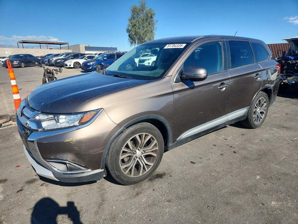 2016 MITSUBISHI OUTLANDER SE - 1