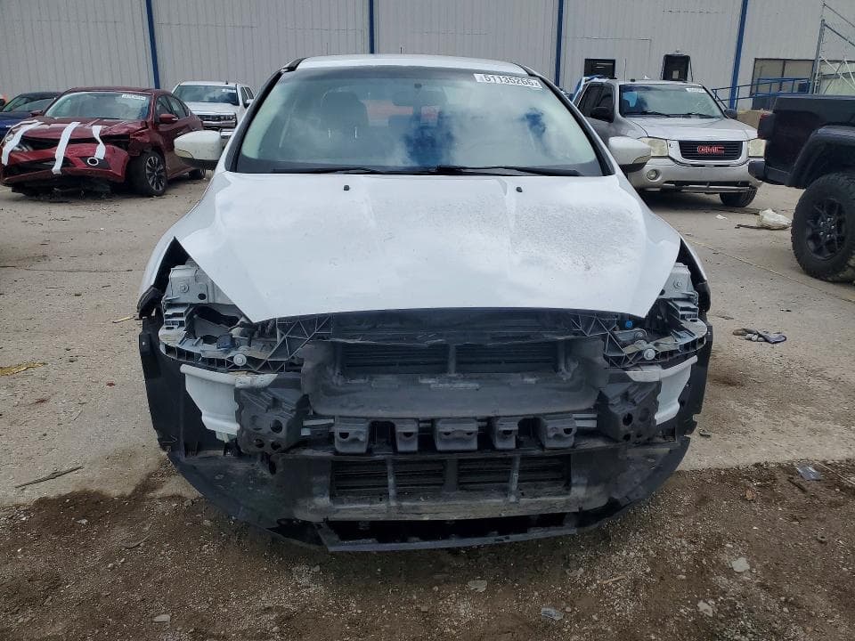 2017 FORD FOCUS SE 5