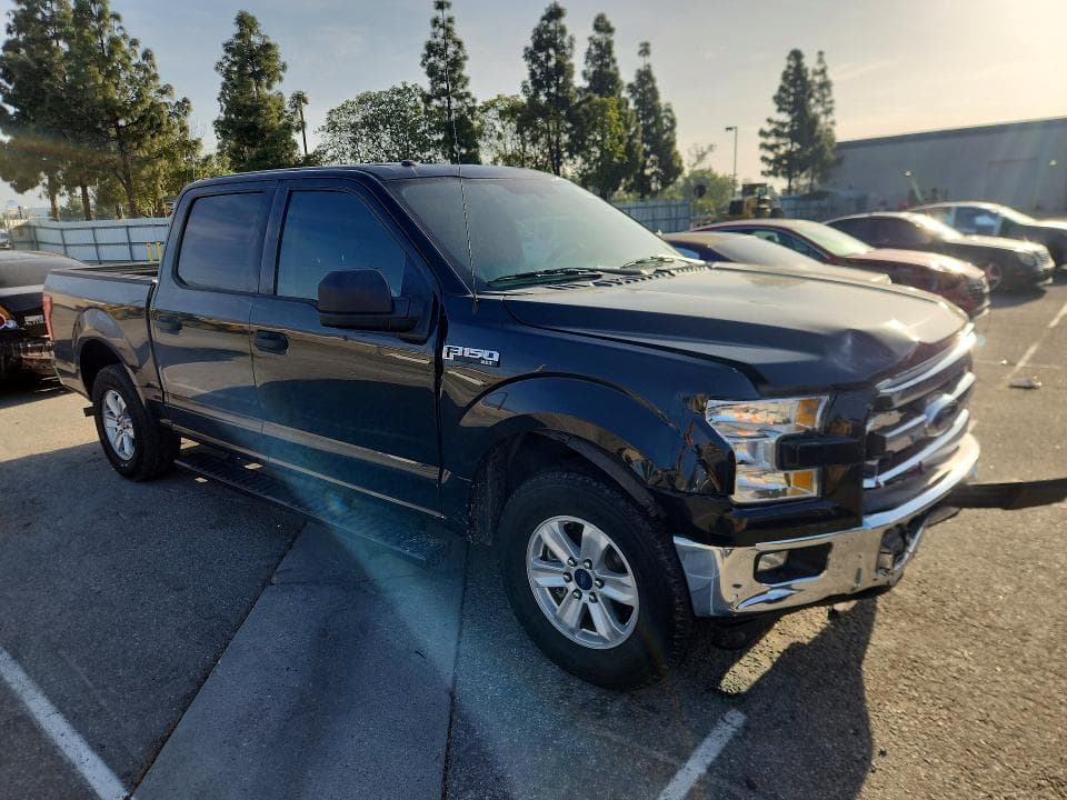 2017 FORD F150 SUPERCREW 4