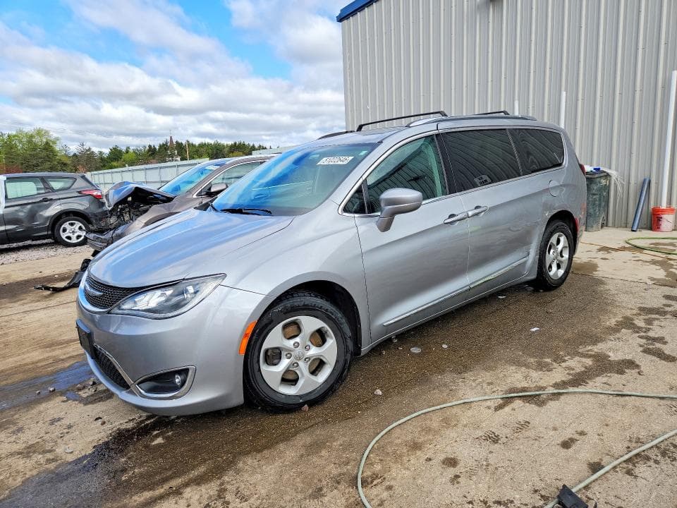 2017 CHRYSLER PACIFICA TOURING L PLUS - 1