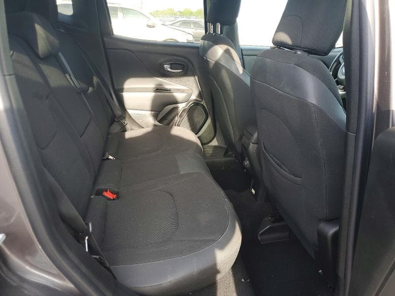 2018 JEEP RENEGADE LATITUDE 11