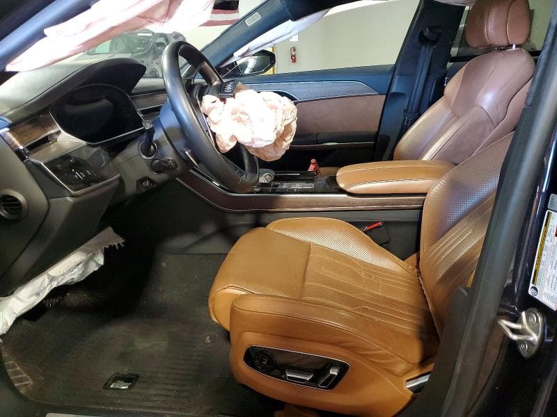 2021 AUDI A8 L 7