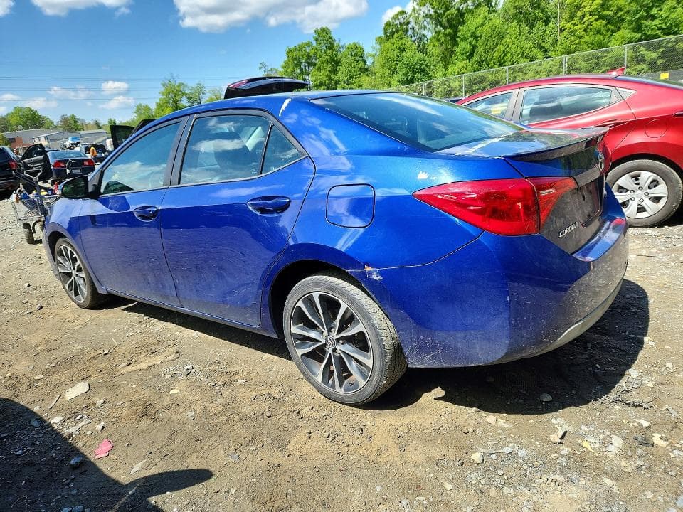 2017 TOYOTA COROLLA SE 2