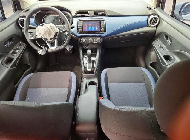 2025 NISSAN VERSA SV 8