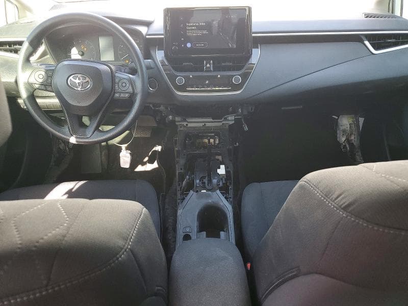 2025 TOYOTA COROLLA LE 8