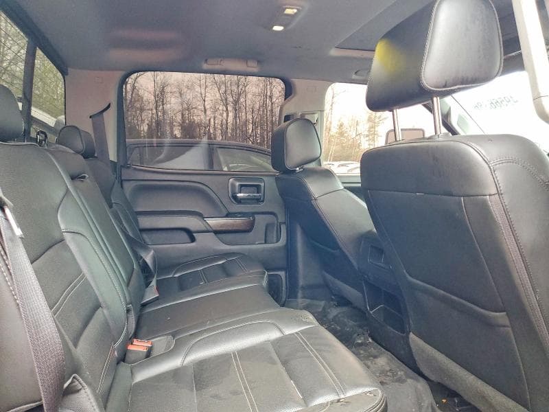 2018 GMC SIERRA K2500 DENALI 10