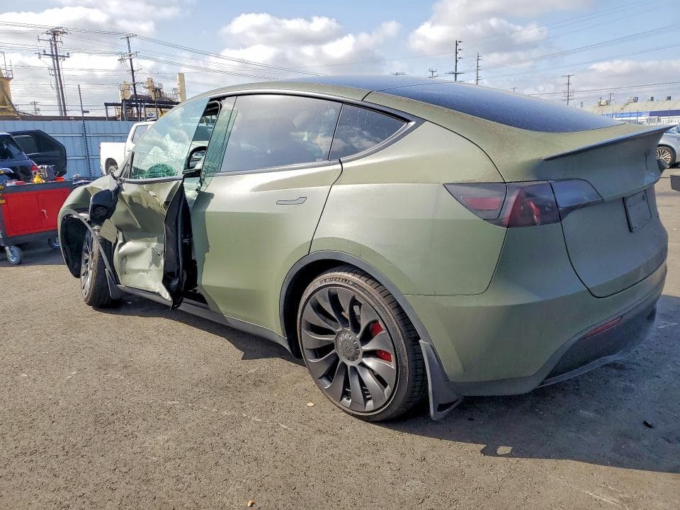 2023 TESLA MODEL Y 2
