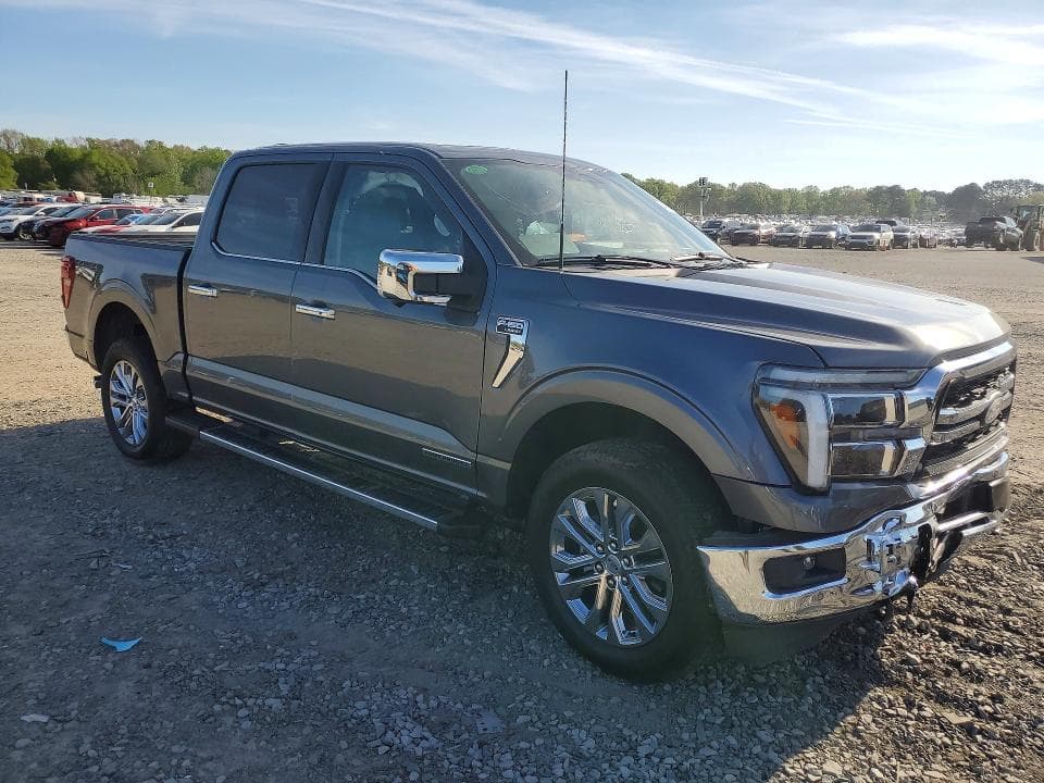 2025 FORD F150 LARIAT 4