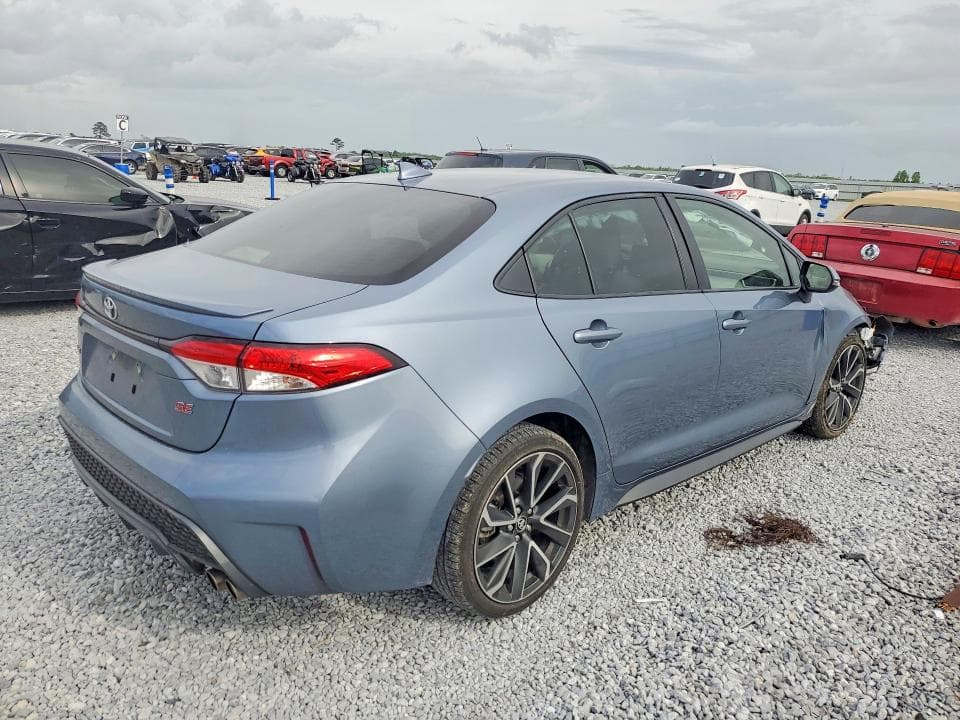 2022 TOYOTA COROLLA SE 3