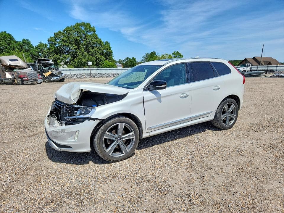 2017 VOLVO XC60 T5 DYNAMIC T5 DYNAMIC - 1