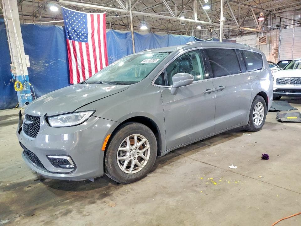 2022 CHRYSLER PACIFICA TOURING L - 1